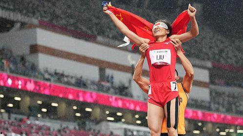 国产飞人视频全集,翱翔蓝天，梦想成真