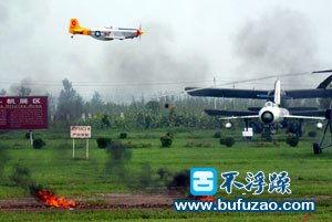 国产战机被击落视频,击落敌机瞬间震撼曝光